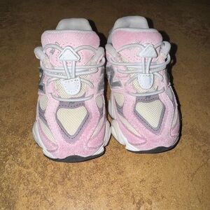 New balance 9060 toddler pink